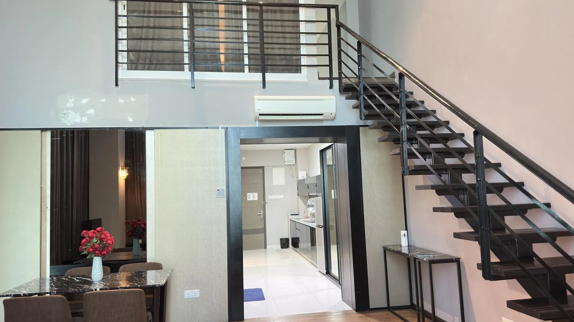 Apartment Stunning Seaview Duplex George Town Maritime Suites