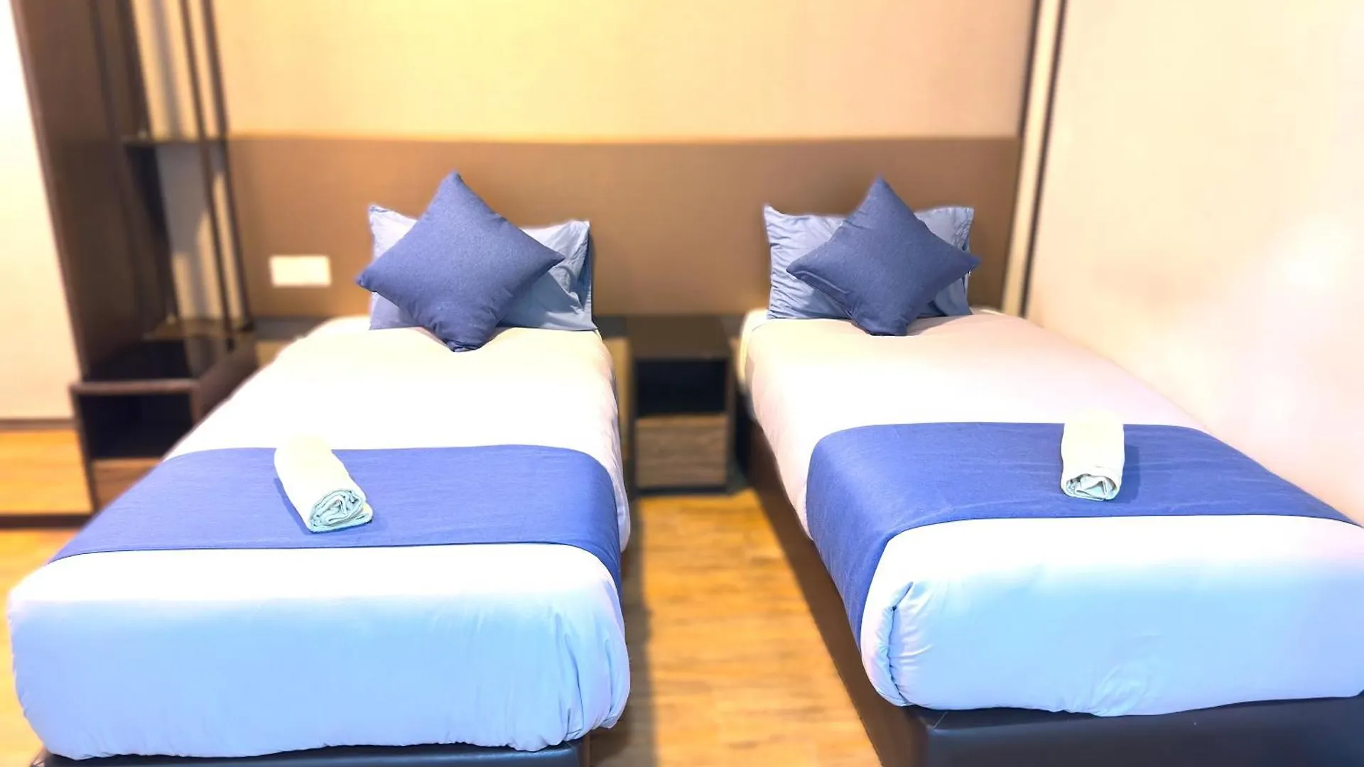 Stunning Seaview Duplex George Town Maritime Suites 0*,